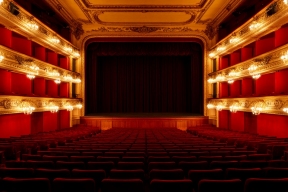 Мариупольский театр возвращается в Петербург после 40-летнего перерыва