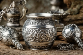 Загадка Тиверского клада: вороны Одина среди христианских символов