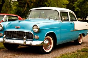 В РФ могут ужесточить правила регистрации старых машин с 2026 года