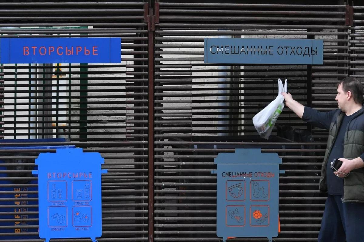 В регионах России оборудуют дополнительные 7 000 контейнерных площадок для ТБО