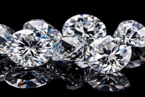 Бриллианты — провальная инвестиция для россиян: мнение финансиста