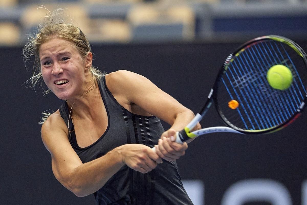 Российская теннисистка Захарова рассматривала возможность смены гражданства