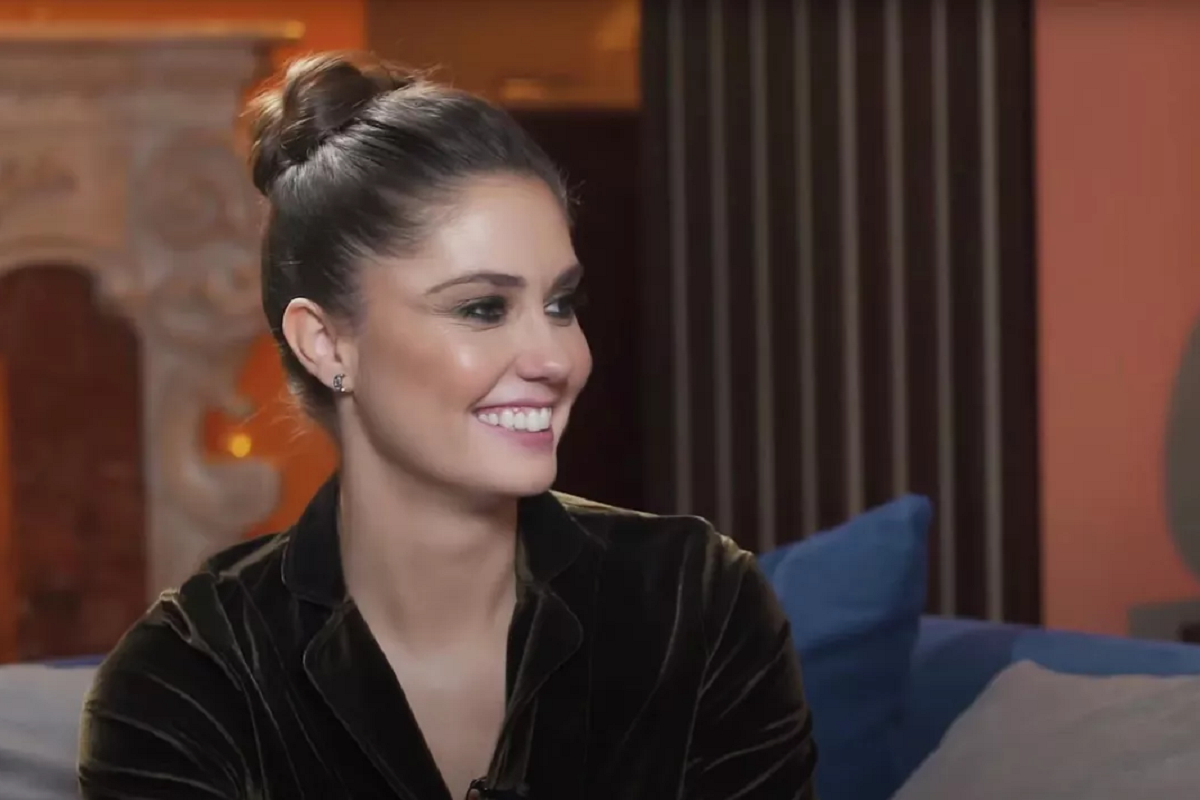 Психолог Гуляева рекомендовала страдающей от синдрома самозванца Муцениеце обратиться к врачу