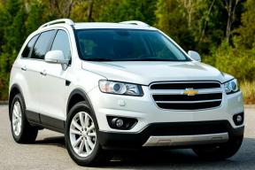 «Однофамилец» из Китая: новый семиместный Chevrolet Captiva за 2,18 млн рублей приехал в Россию