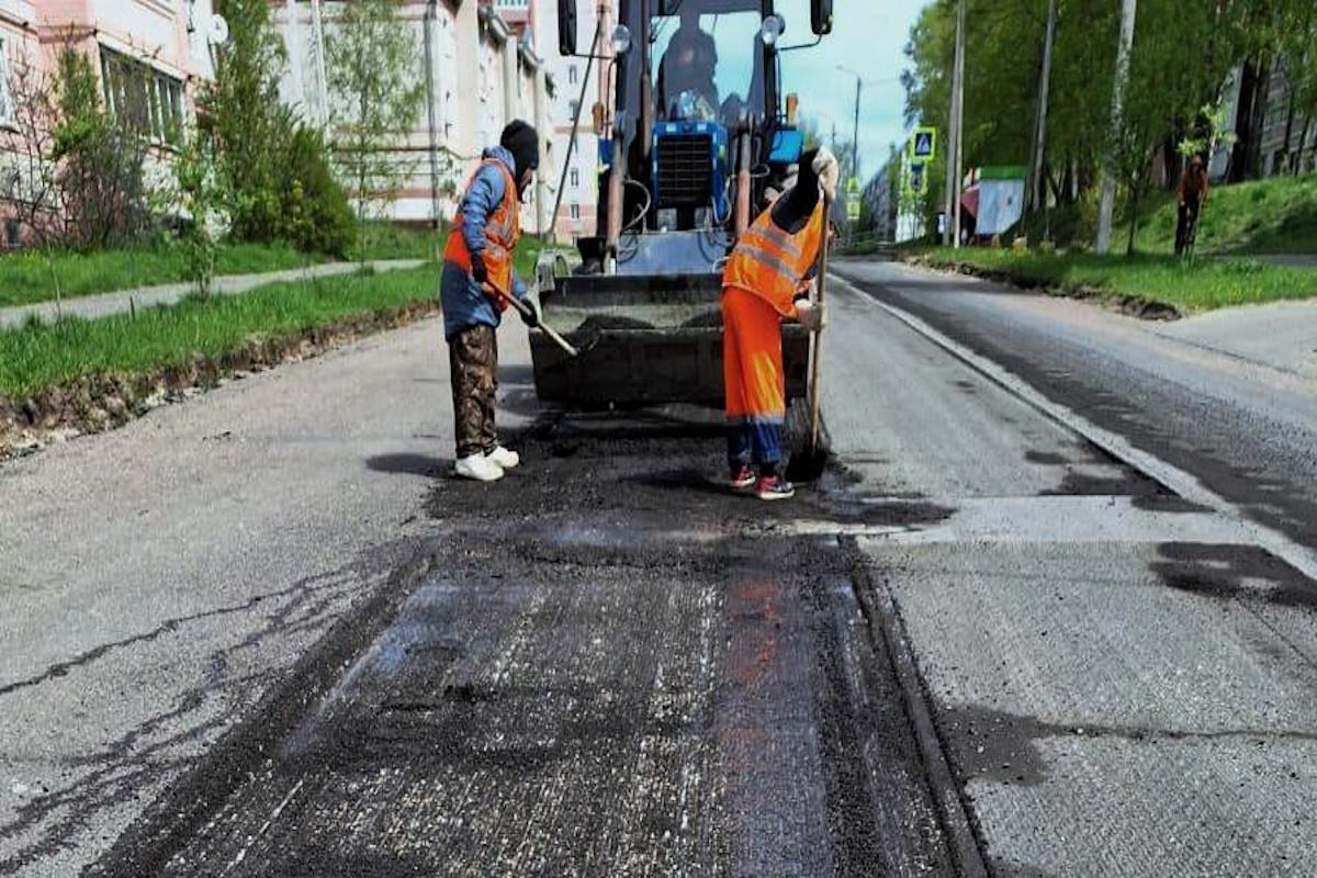 В Костромской области дорожники перейдут на работу без выходных перед зимой