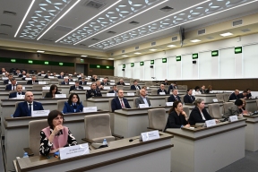 Кабмин Адыгеи по поручению главы Мурата Кумпилова обсудил реализацию мер поддержки аграриев, многодетных семей и молодежи