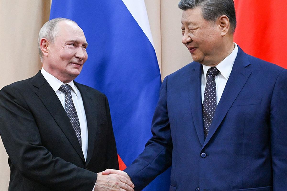 Двусторонний формат: как прошли переговоры Путина и Си Цзиньпина на полях саммита ШОС в Бишкеке