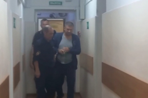 Экс-глава отдела приставов во Владивостоке заключен под стражу по делу о взятке от «Примтеплоэнерго»