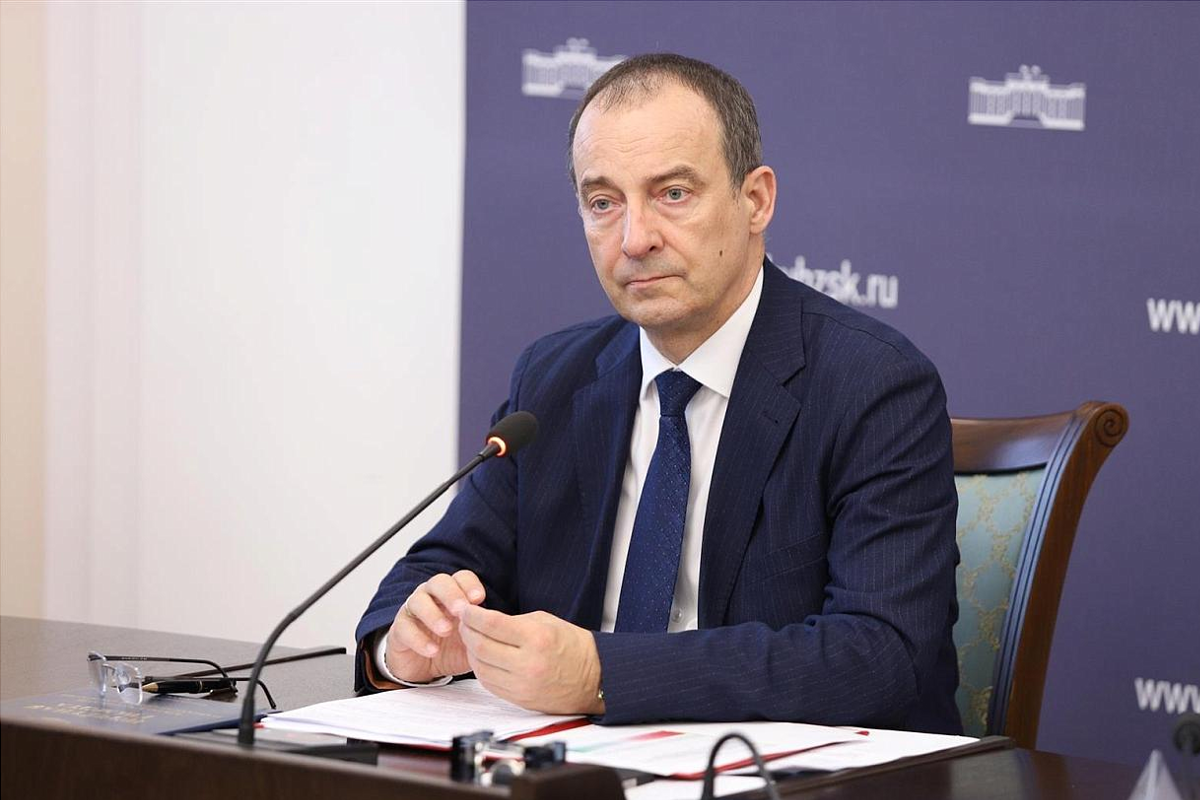 Кубанские депутаты поддержали 11 федеральных законопроектов