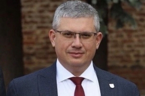 Александр Новиков поздравил жителей Смоленска со статусом молодежной столицы России