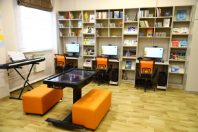 Музей Гайдая, новые библиотеки и школы искусств: Мэр Руслан Болотов подвел итоги масштабного обновления учреждений культуры Иркутска