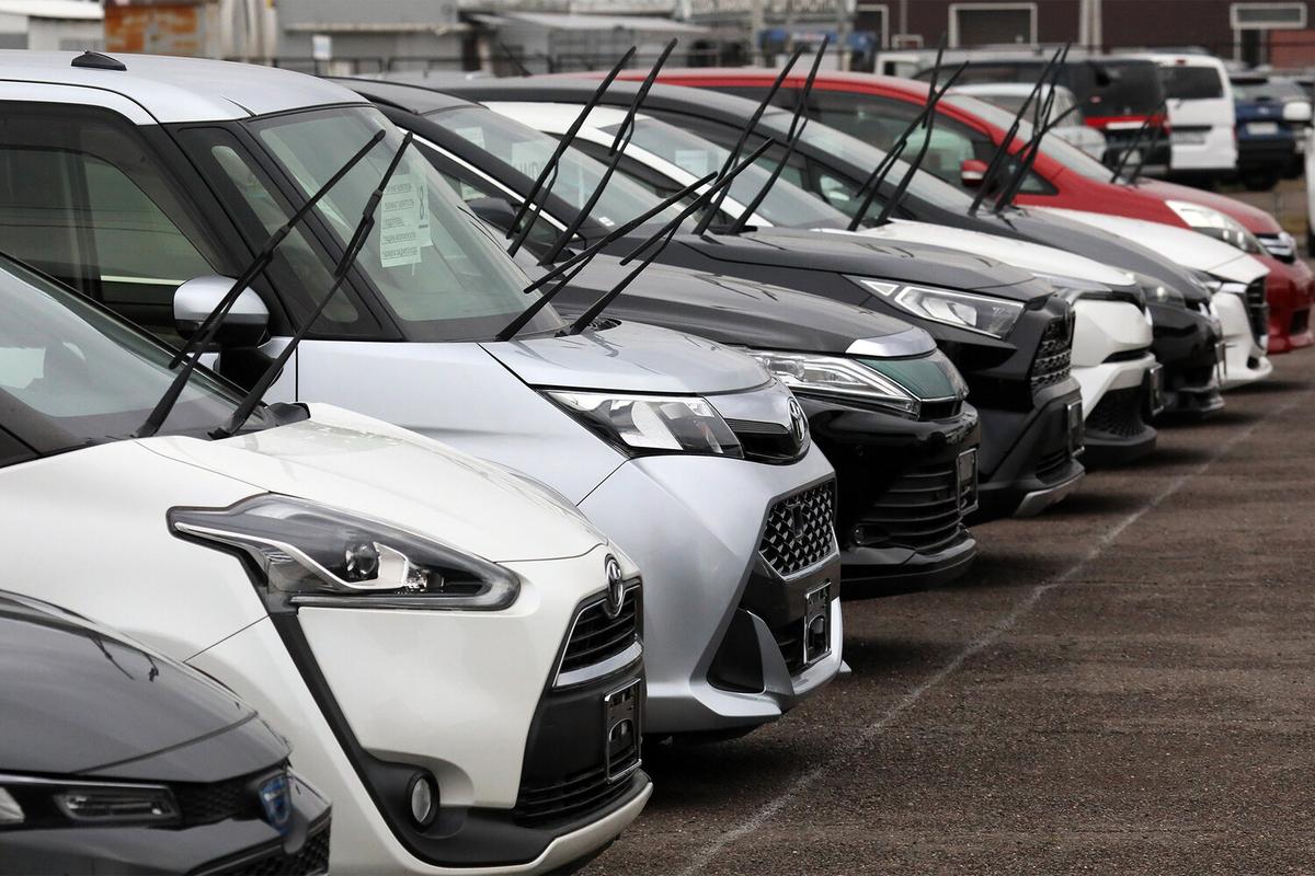 В Россию ввезли 185 тысяч праворульных автомобилей