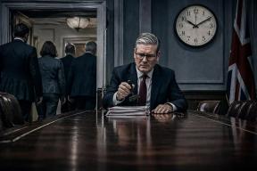 Показуха в Ла-Манше: премьер Британии устроил спектакль с захватом «российского» танкера