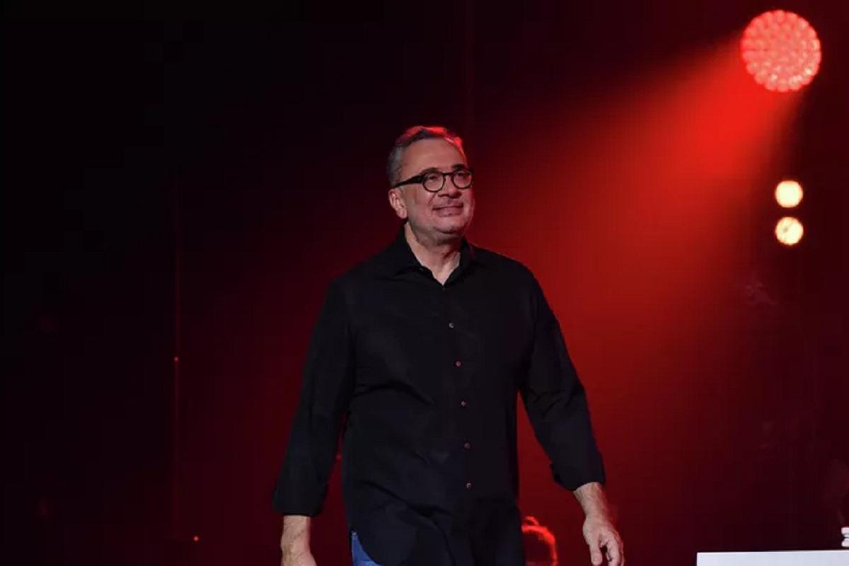 Меладзе сменил блондинку на брюнетку: кого композитор взял с собой в супермаркет в Испании