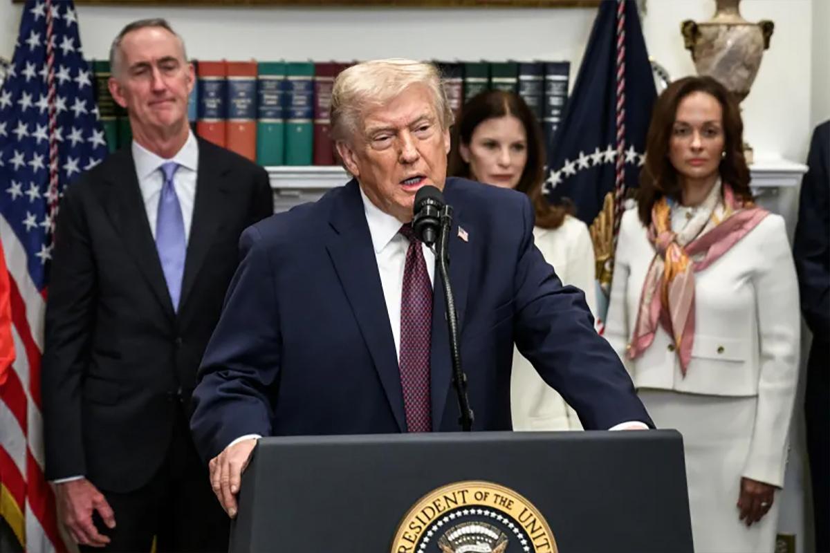 Трамп заявил, что президент Венесуэлы Мадуро захвачен и вывезен из страны