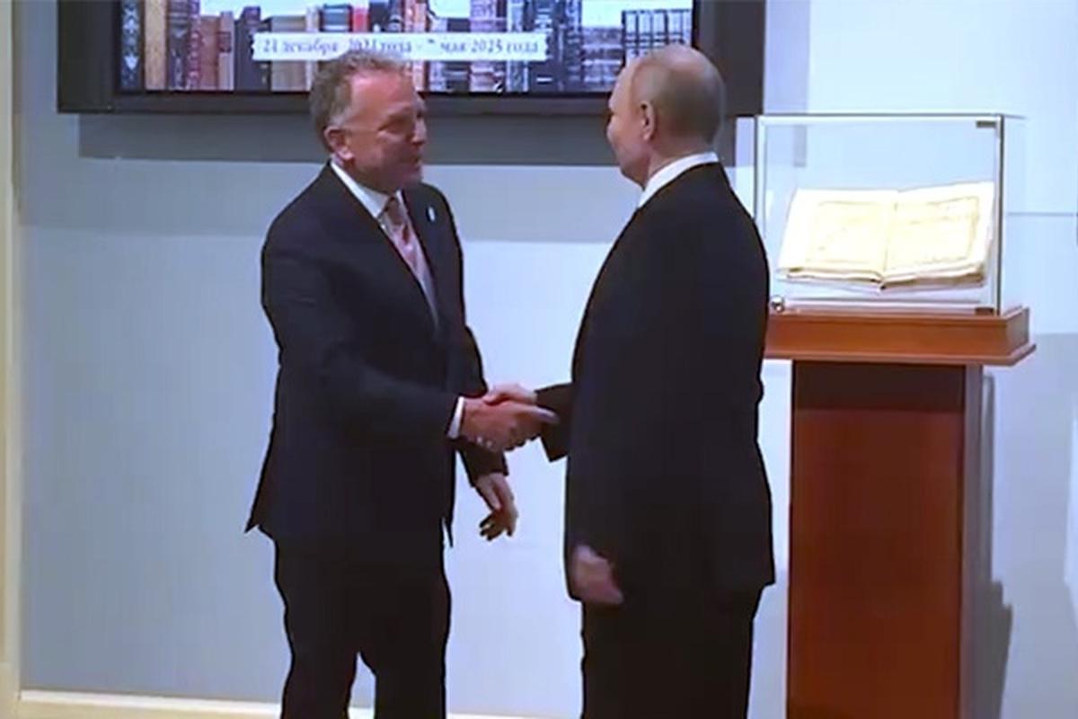 В Санкт-Петербурге началась встреча Путина и Уиткоффа