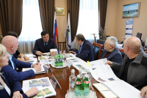 Мэр Руслан Болотов: В Иркутске приведут в порядок сквер в честь основателей Ивано-Матренинской детской клинической больницы