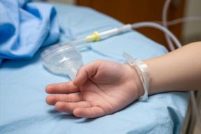 Минздрав урезает оплату сопроводительной терапии: онкологи бьют тревогу