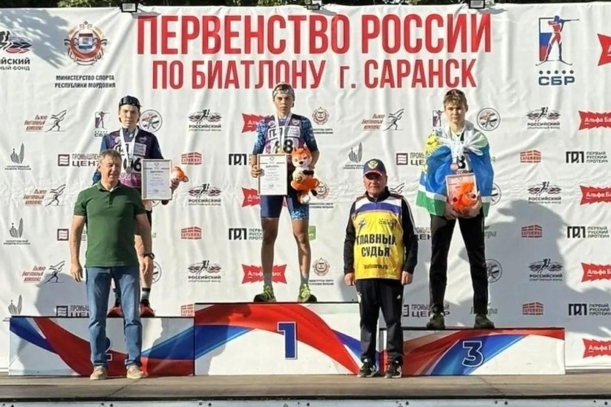 Две пули мимо не помешали: новосибирец стал лучшим по кросс-спринту в Саранске