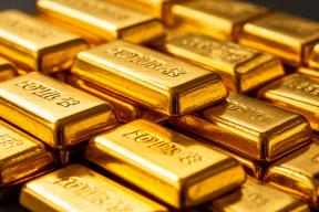 70% мировых ЦБ забирают золото домой. Эксперты ждут $6300 за унцию