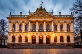 Какие интересные мероприятия ожидают жителей Санкт-Петербурга в ближайшее время?