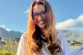 Звезда «Американского пирога» начала новый этап жизни в 52 года