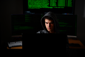 В России выявлена новая схема мошенничества через фейковые рабочие чаты