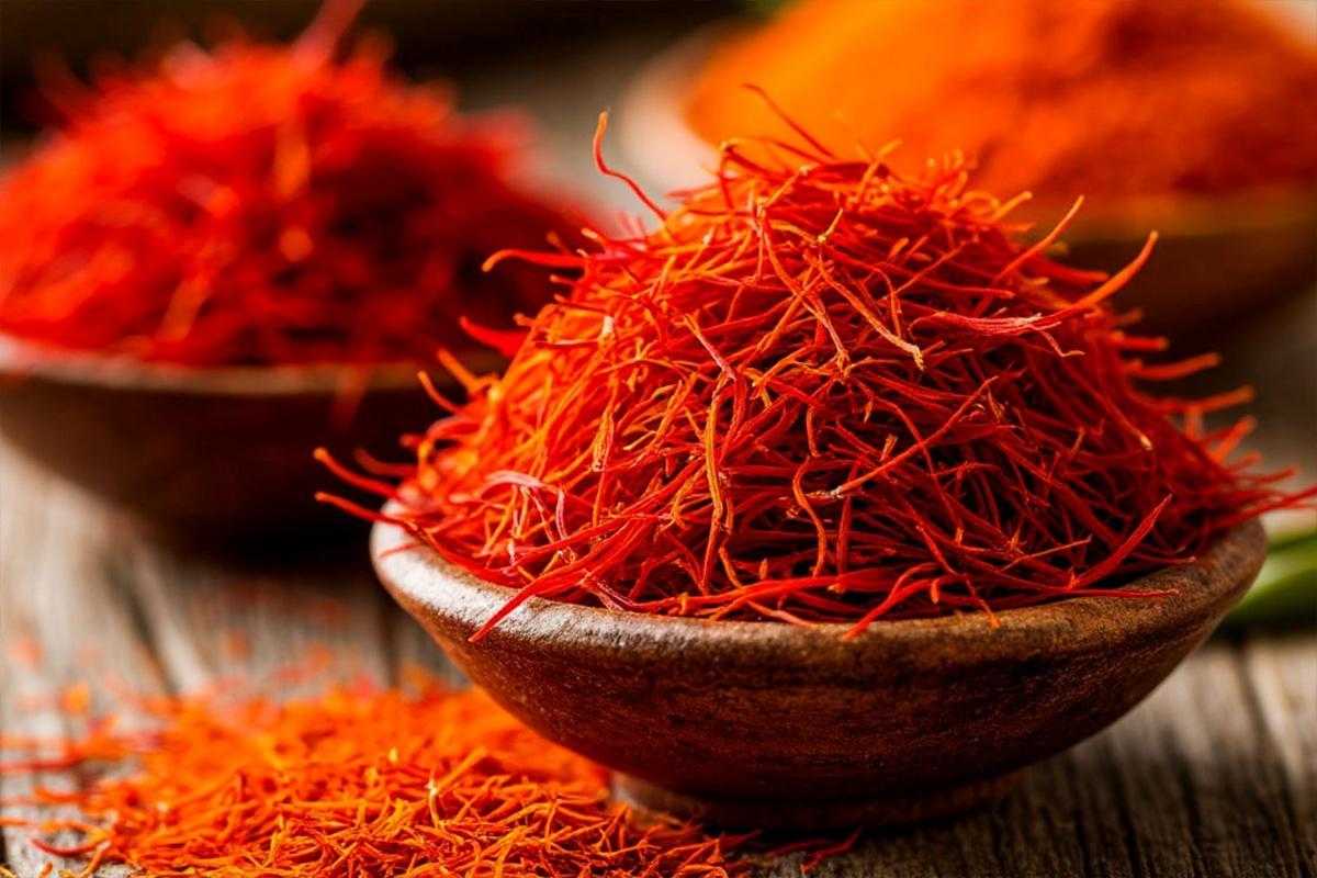 Шафран против депрессии: ученые нашли в дорогой специи натуральный антидепрессант