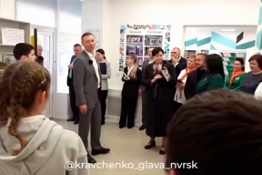 Андрей Кравченко проверил ход благоустройства и работу соцобъектов в Приморском внутригородском районе