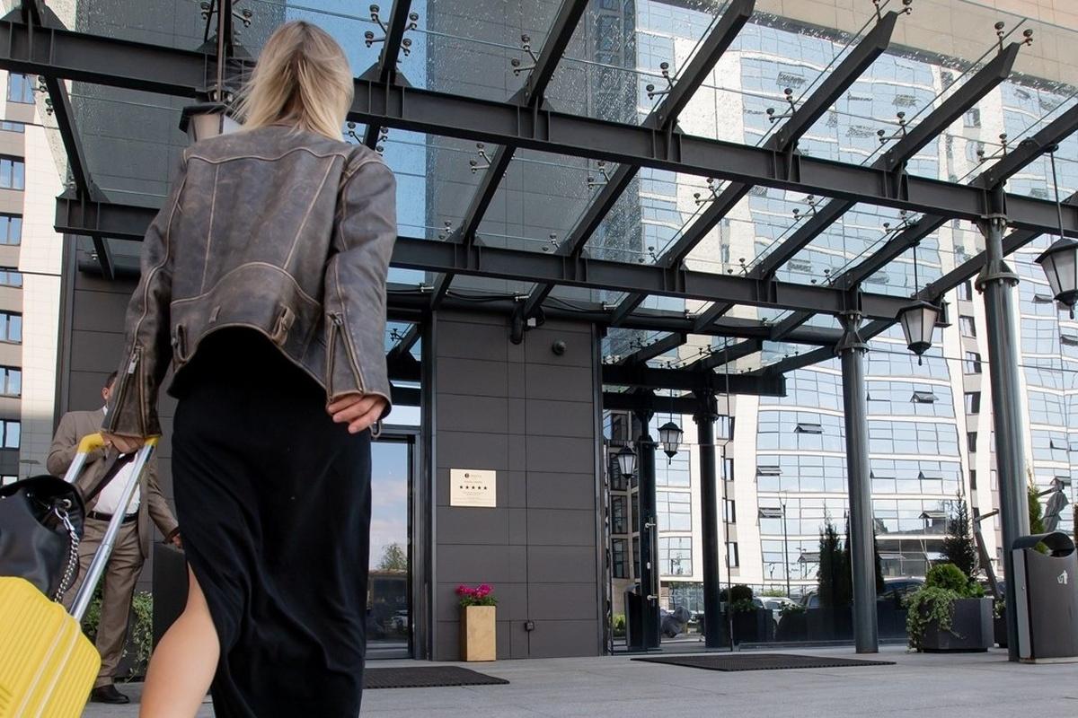 Falling hotel occupancy in Saint Petersburg is accompanied by rising prices