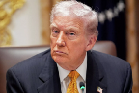 Политолог разъяснил, как Дональд Трамп превращает кризисные ситуации в зрелищные шоу