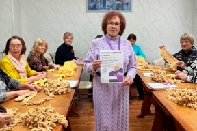 Участницы «Серебряной Арт-мастерской» Городского округа Пушкинский поддержали новорожденных в рамках проекта фонда «Право на чудо»