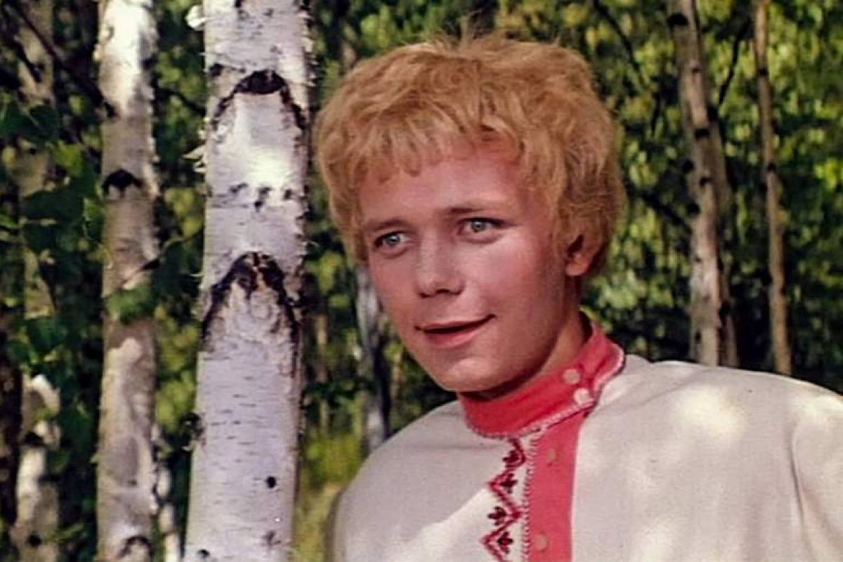 В Ялте обнаружена заброшенная могила актера сказок Алексея Катышева