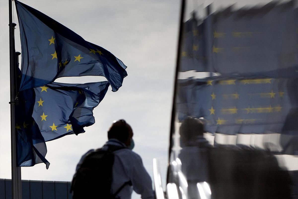 Саммит до саммита: Испания обиделась на Италию и Германию за встречу без Санчеса