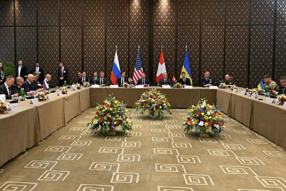 «Потеряют Одессу и Киев»: экс-сотрудник ЦРУ сделал пугающий прогноз после женевских переговоров