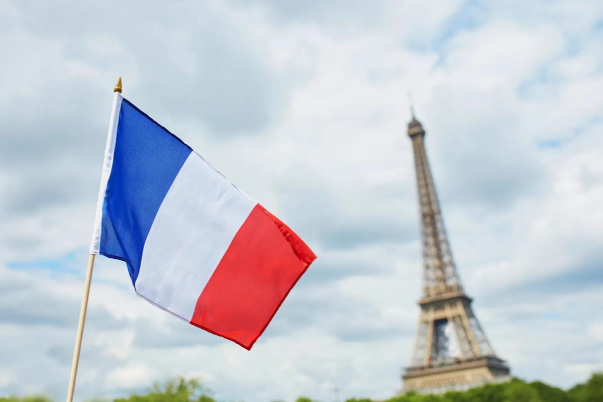 Billions at stake: why Paris and Brussels are blocking sanctions against Russian LNG