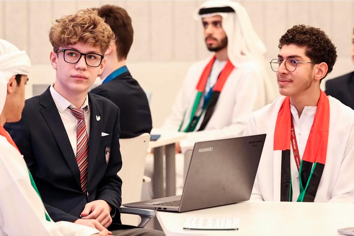 Гимназия имени Примакова проводит стажировку для школьников из ОАЭ