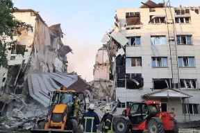 Под удар ВСУ в Старобельске попало здание благотворительного фонда