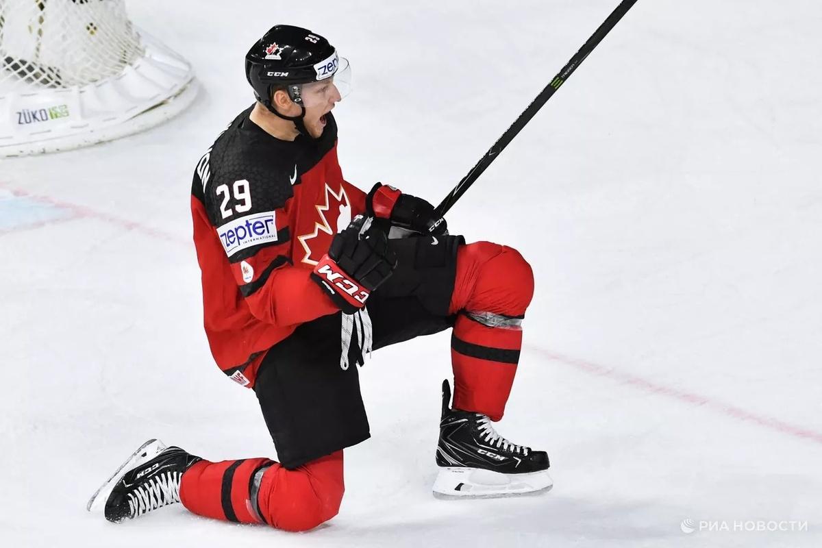 Канада победила Швецию на чемпионате мира