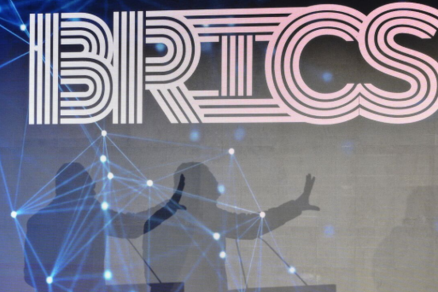 На пути к справедливой модели мирового устройства: о чём говорится в экспертном докладе «Будущее БРИКС»?