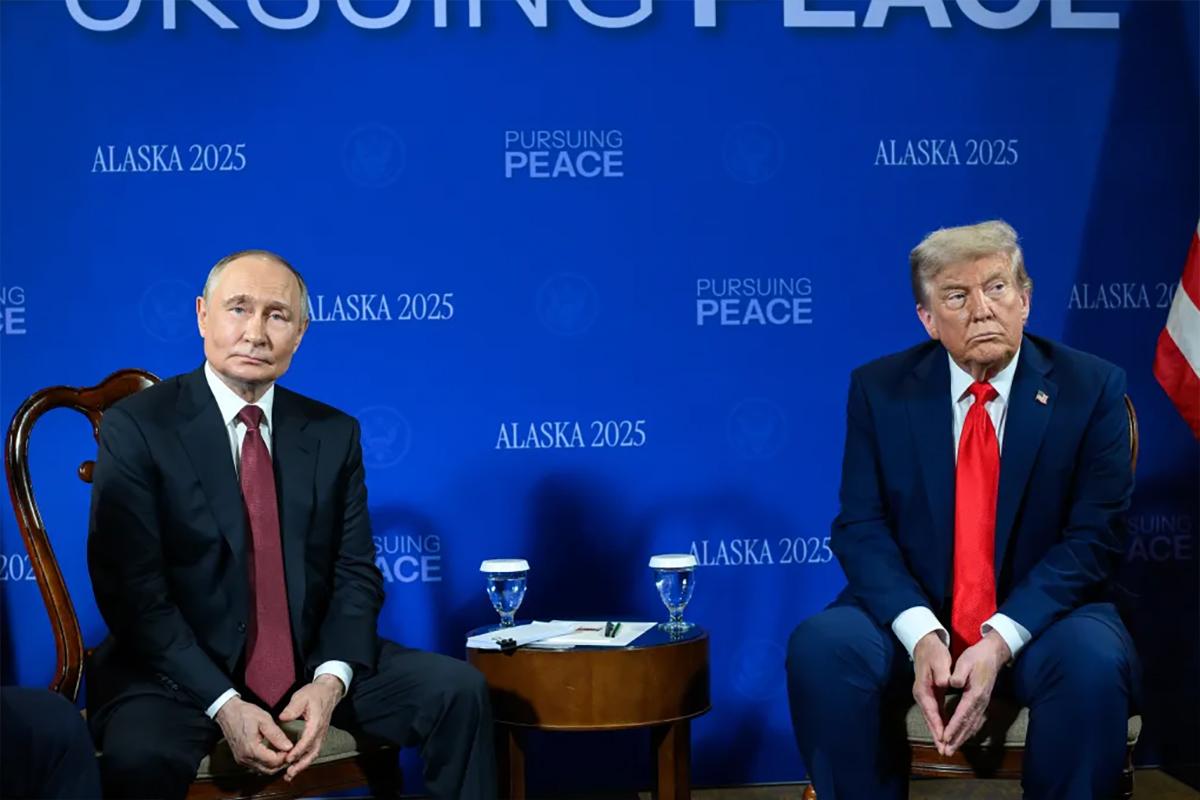 «Я не из тех парней, кто боится говорить»: Трамп объяснил, почему продолжает контакты с Путиным