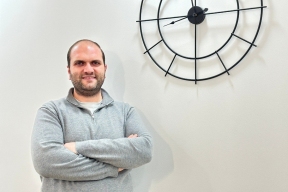 «45 минут превратились в 3 секунды»: интервью с инженером, который создаёт автоматизацию для разработки чипов