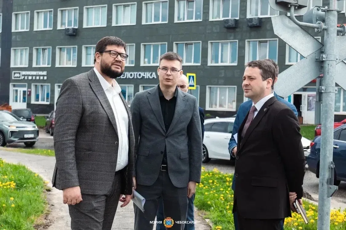 Для повышения безопасности и комфорта: мэр Чебоксар Станислав Трофимов проверил ключевые железнодорожные объекты города