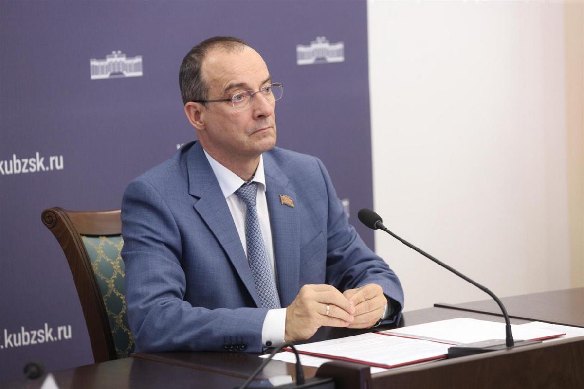 Депутаты оценили перспективы расширения на Кубани покрытия мобильной связи и Интернета