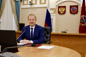 Виктор Томенко: В Алтайском крае участники СВО и семьи с тремя детьми смогут получить компенсацию вместо земельного участка с 2026 года