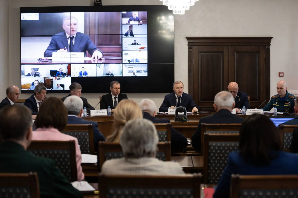 «В мае-июне ожидается большая водность рек»: глава Адыгеи Мурат Кумпилов провел заседание республиканской комиссии по предупреждению и ликвидации ЧС