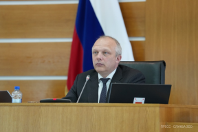 Спикер Заксобрания Роман Заварин: В Вологодской области будут штрафовать за несвоевременную уборку дворовых территорий
