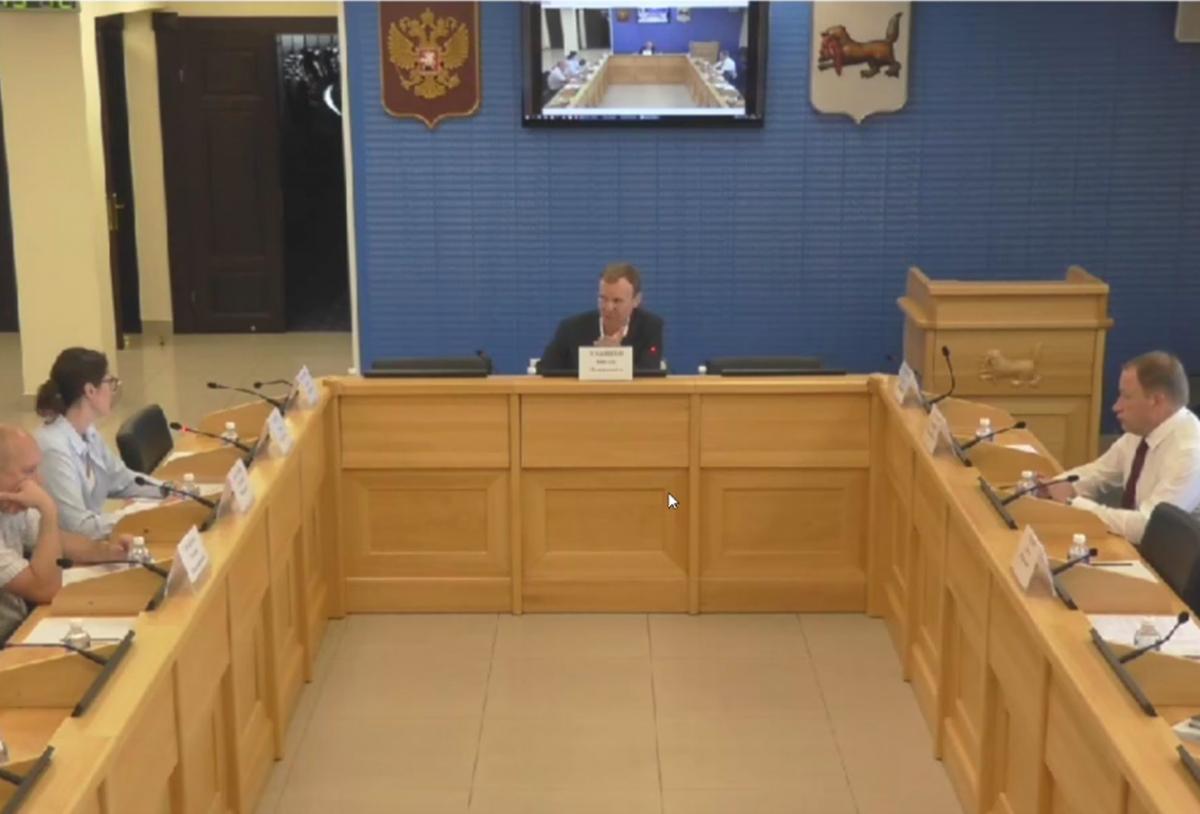 Комитет Заксобрания Приангарья взял на контроль реализацию дорожной программы и проблемные объекты
