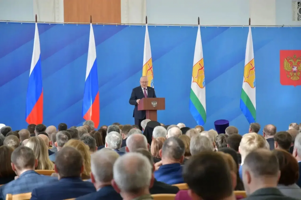 Спикер Заксобрания Кировской области Роман Береснев: Депутаты готовы приступить к реализации задач, поставленных губернатором