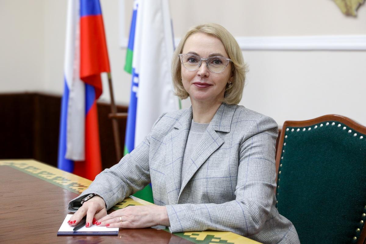 Губернатор Ирина Гехт: Комплексный центр социального обслуживания оказывает всестороннюю поддержку семьям НАО